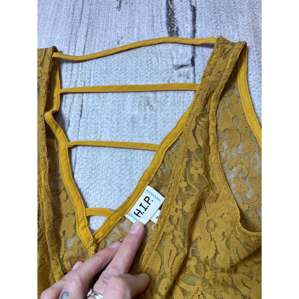 H.I.P. Lace Peplum Tank Top Womens Medium Mustard Yellow Boho Strappy Back - Picture 2 of 5